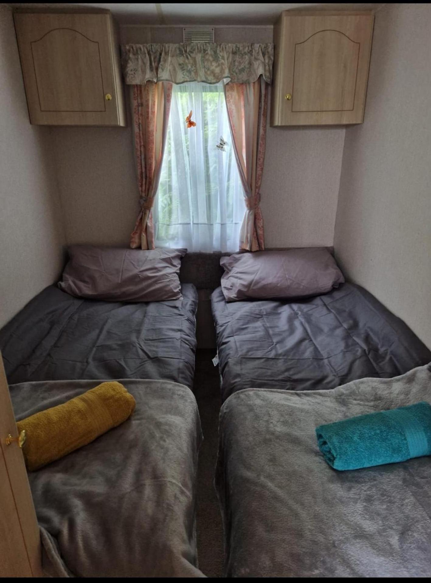 2 Bed Caravan With Aberystwyth Town Viev Экстерьер фото